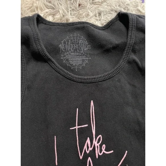 Nowhere Vile Tank Top Womens Medium Hot Topic "I Take Candy From Strangers" - Picture 2 of 3
